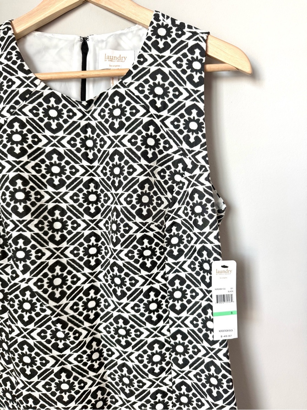 Laundry By Shelli Segal Black and White Sleeveless Geometric Midi Sheath Dress - Picture 2 of 3